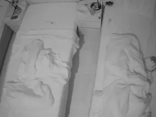 Julmodels Bedroom-D5's Live Sex Cam Show