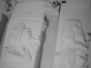 Julmodels Bedroom-D5's Live Sex Cam Show