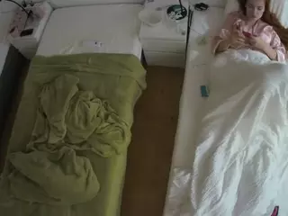 Julmodels Bedroom-D5's Live Sex Cam Show