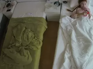 Julmodels Bedroom-D5's Live Sex Cam Show