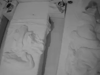 Julmodels Bedroom-D5's Live Sex Cam Show