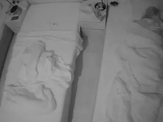 Julmodels Bedroom-D5's Live Sex Cam Show