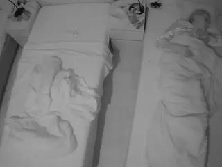 Julmodels Bedroom-D5's Live Sex Cam Show