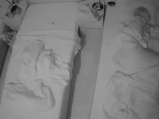 Julmodels Bedroom-D5's Live Sex Cam Show