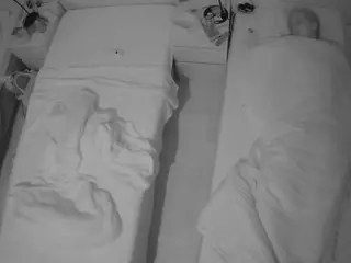 Julmodels Bedroom-D5's Live Sex Cam Show