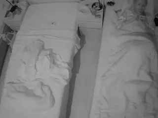 Julmodels Bedroom-D5's Live Sex Cam Show