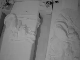 Julmodels Bedroom-D5's Live Sex Cam Show