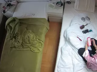 Julmodels Bedroom-D5's Live Sex Cam Show