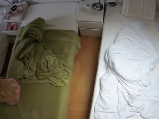 Julmodels Bedroom-D5's Live Sex Cam Show