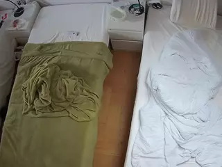 Julmodels Bedroom-D5's Live Sex Cam Show