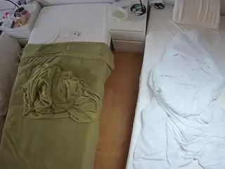Julmodels Bedroom-D5's Live Sex Cam Show