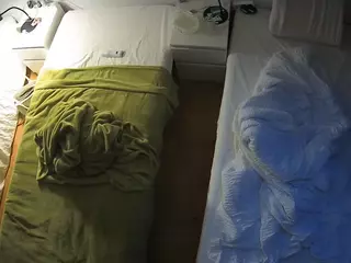 Julmodels Bedroom-D5's Live Sex Cam Show