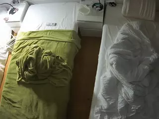 Julmodels Bedroom-D5's Live Sex Cam Show