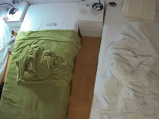 Julmodels Bedroom-D5's Live Sex Cam Show