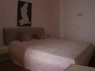 Julmodels Bedroom-E2's Live Sex Cam Show