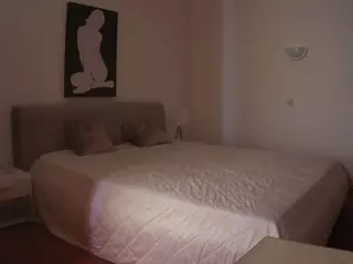 Julmodels Bedroom-E2's Live Sex Cam Show