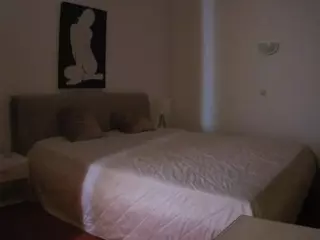 Julmodels Bedroom-E2's Live Sex Cam Show