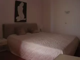 Julmodels Bedroom-E2's Live Sex Cam Show