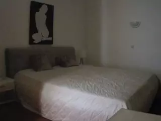Julmodels Bedroom-E2's Live Sex Cam Show