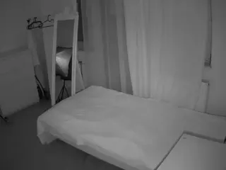 Julmodels Bedroom-E3's Live Sex Cam Show