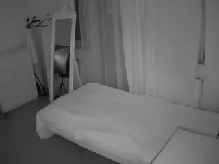 Julmodels Bedroom-E3's Live Sex Cam Show