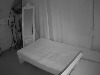 Julmodels Bedroom-E3's Live Sex Cam Show