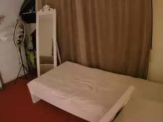 Julmodels Bedroom-E3's Live Sex Cam Show