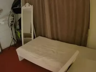 Julmodels Bedroom-E3's Live Sex Cam Show
