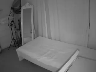 Julmodels Bedroom-E3's Live Sex Cam Show