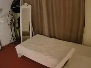 Julmodels Bedroom-E3's Live Sex Cam Show