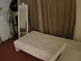Julmodels Bedroom-E3's Live Sex Cam Show