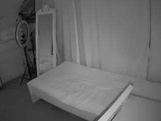 Julmodels Bedroom-E3's Live Sex Cam Show