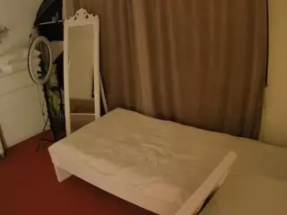 Julmodels Bedroom-E3's Live Sex Cam Show