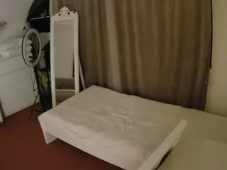 Julmodels Bedroom-E3's Live Sex Cam Show