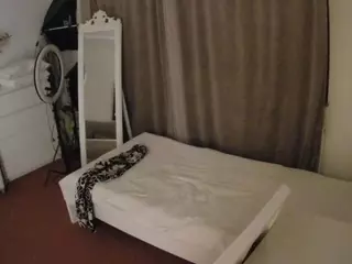 Julmodels Bedroom-E3's Live Sex Cam Show
