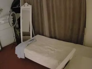 Julmodels Bedroom-E3's Live Sex Cam Show