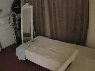 Julmodels Bedroom-E3's Live Sex Cam Show