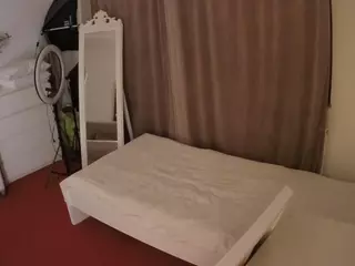 Julmodels Bedroom-E3's Live Sex Cam Show