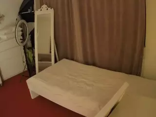Julmodels Bedroom-E3's Live Sex Cam Show