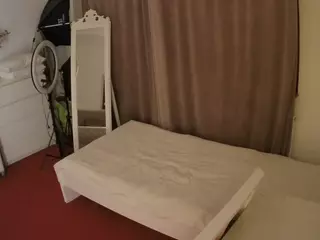Julmodels Bedroom-E3's Live Sex Cam Show