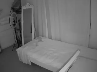 Julmodels Bedroom-E3's Live Sex Cam Show