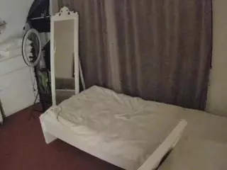 Julmodels Bedroom-E3's Live Sex Cam Show