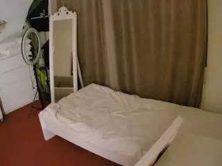 Julmodels Bedroom-E3's Live Sex Cam Show