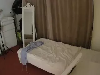 Julmodels Bedroom-E3's Live Sex Cam Show
