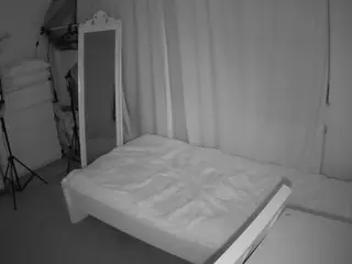 Julmodels Bedroom-E3's Live Sex Cam Show