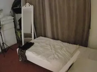 Julmodels Bedroom-E3's Live Sex Cam Show