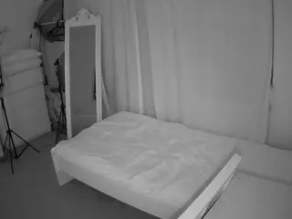 Julmodels Bedroom-E3's Live Sex Cam Show