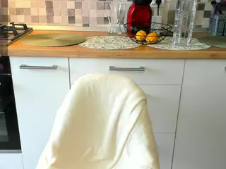eveeevian's Live Sex Cam Show