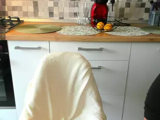 eveeevian's Live Sex Cam Show