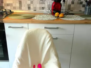 eveeevian's Live Sex Cam Show